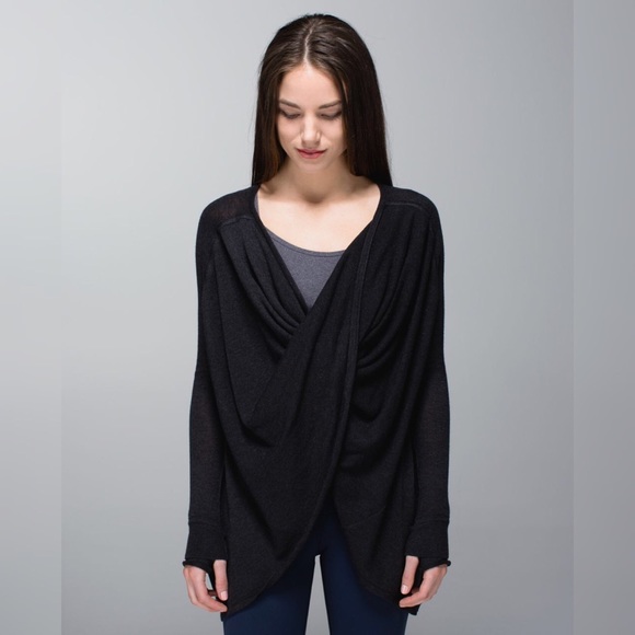 lululemon athletica Sweaters - Lululemon Twist & Wrap